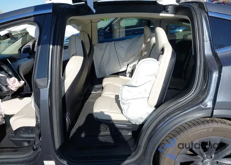 2018 Tesla Model X 100D/75D/P100D from USA, damaged, VIN 5YJXCAE2XJF118193